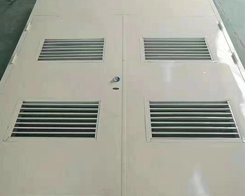 变压器室门